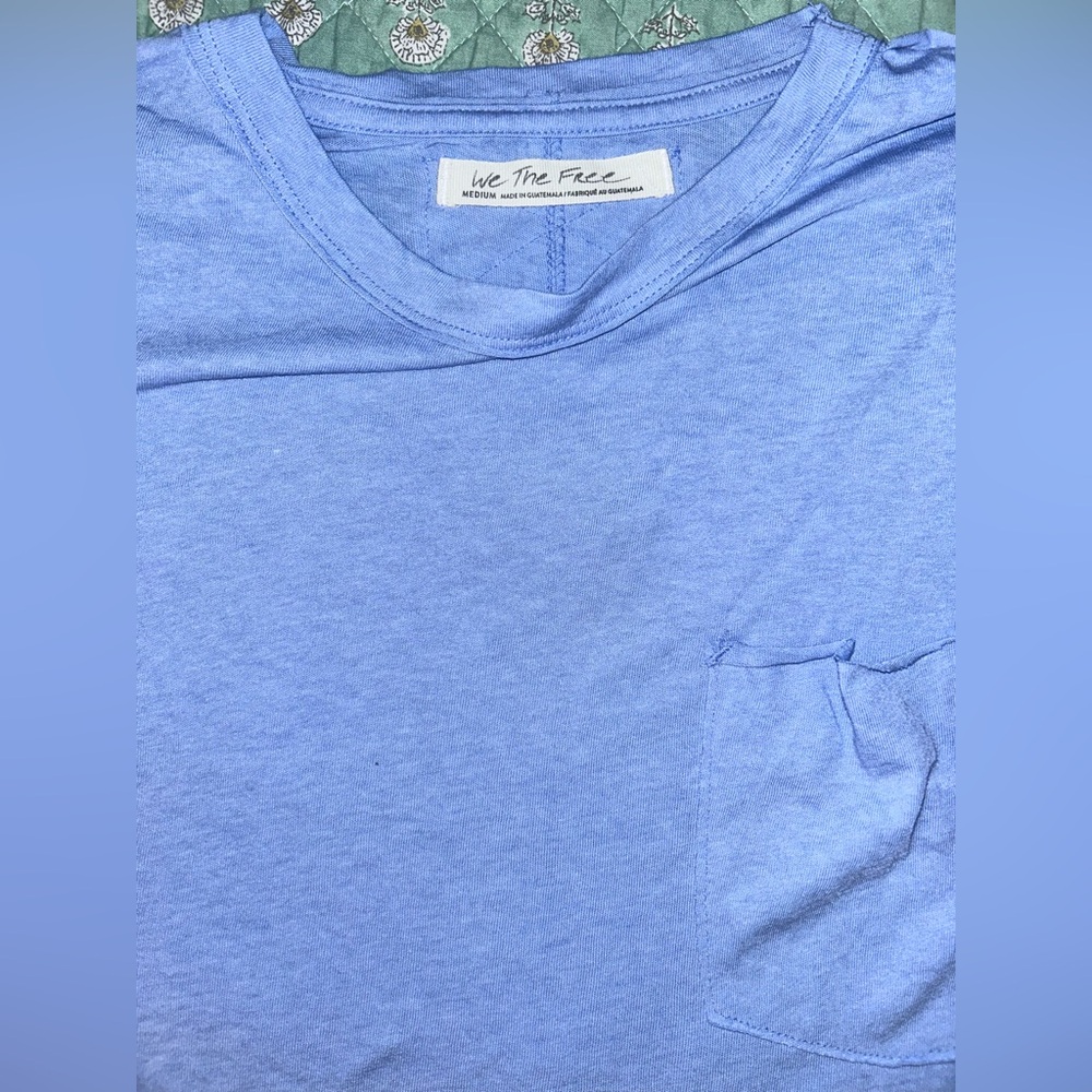 We the Free Short Sleeved Tee Shirt With Single Pocket in Frozen Violet M NWT - Picture 10 of 12